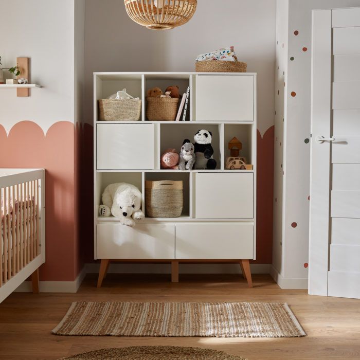 Detailní pohled na Pinio Swing velký regál