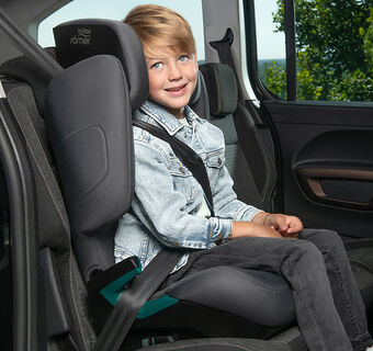 Ochrana se zvýšeným opěradlem Britax Romer Adventure Plus 2