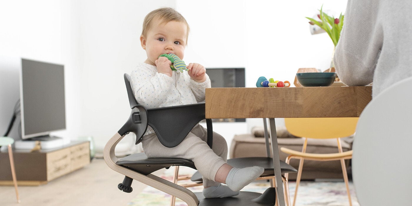 Stokke Nomi bariérka k židličce – bezpečnost a komfort