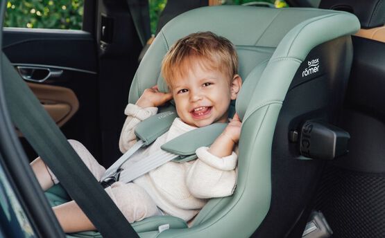 Snadnější montáž – klidnější rodič s Britax Romer Max-Safe Pro