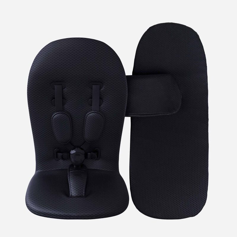Mima Xari Colour Kit Black seat liner with harness