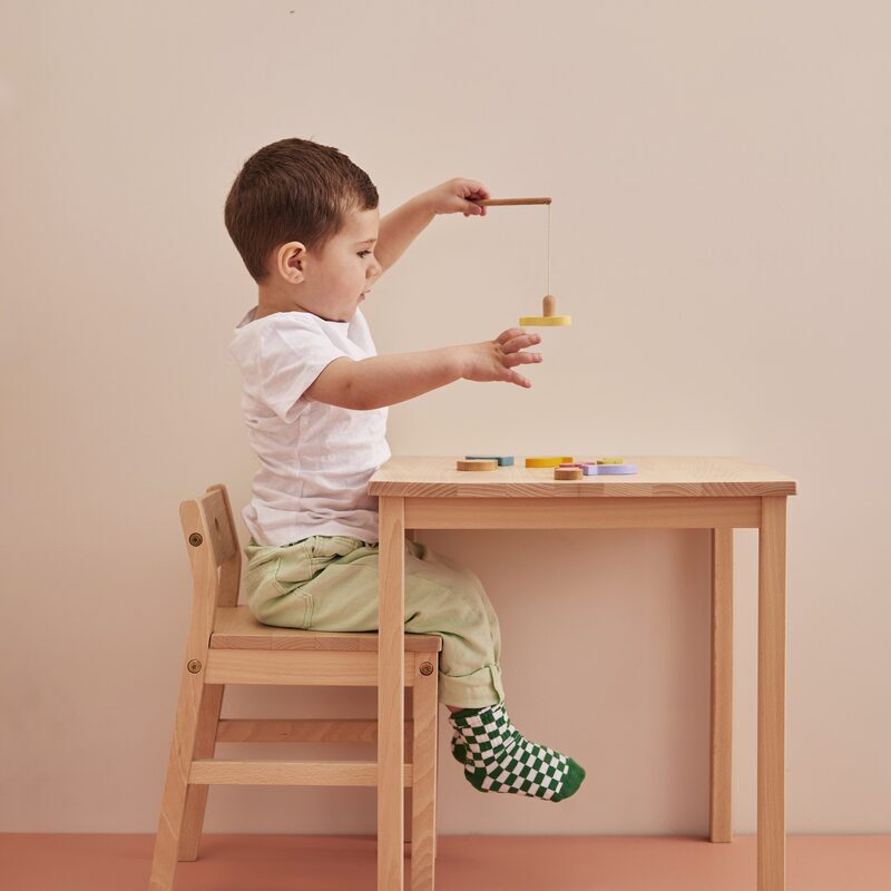 Kids Concept hra na ryby — barevné rybičky a prut