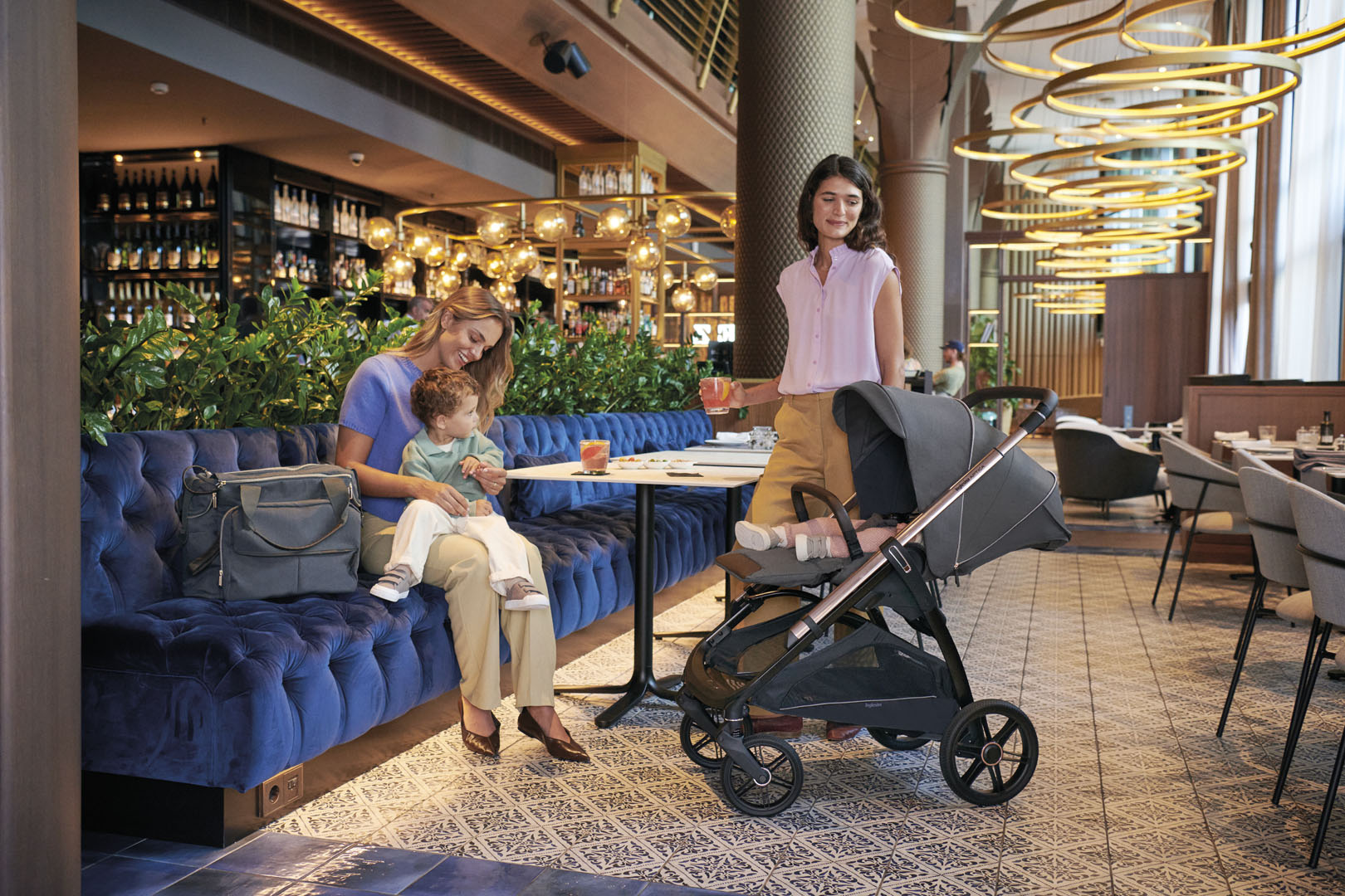 Inglesina Aptica Dual changing bag
