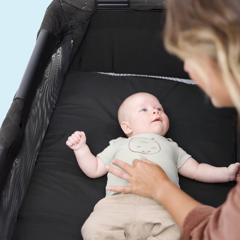 Graco FoldLite LX — odnímatelná kolébka pro novorozence