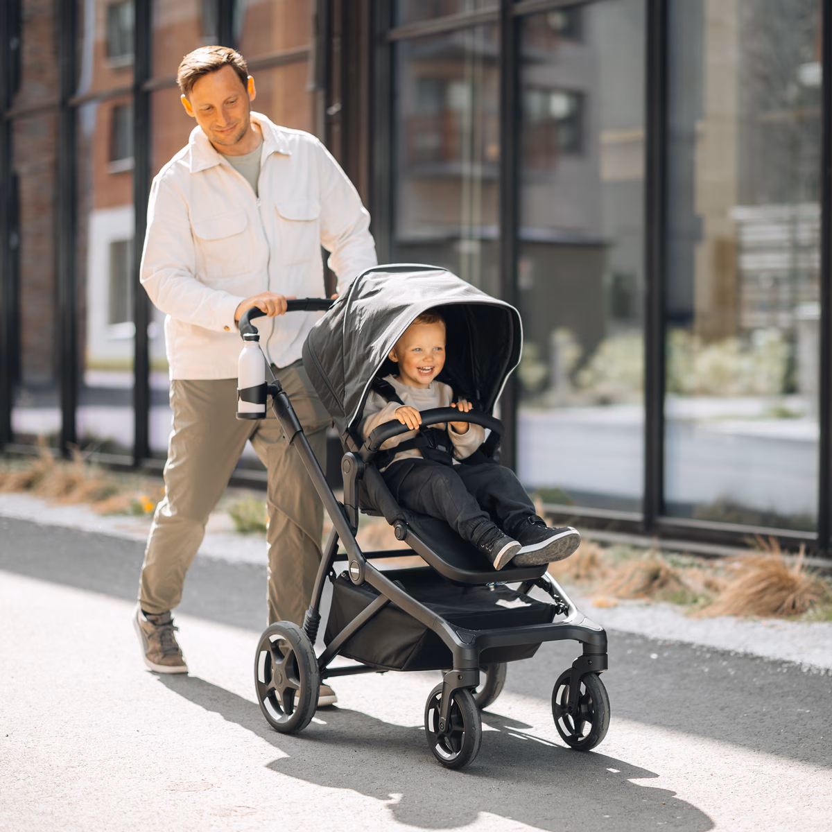 Thule Sleek 2 sportovní kočárek se sportovní sedačkou pro aktivní rodiče