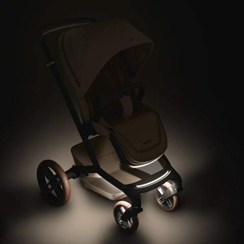 Maxi-Cosi Fame - systém osvětlení LumiRide s LED svítilnami