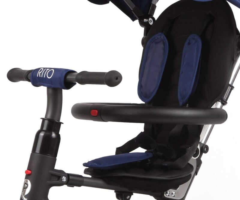 QPlay Rito Blue - seat with safety bar and harness