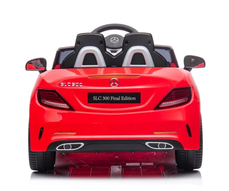 Milly Mally Mercedes-Benz SLC Red - cockpit with speedometer