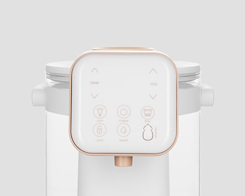 Lionelo Babypresto 2.0 — LED display and touch panel with child lock