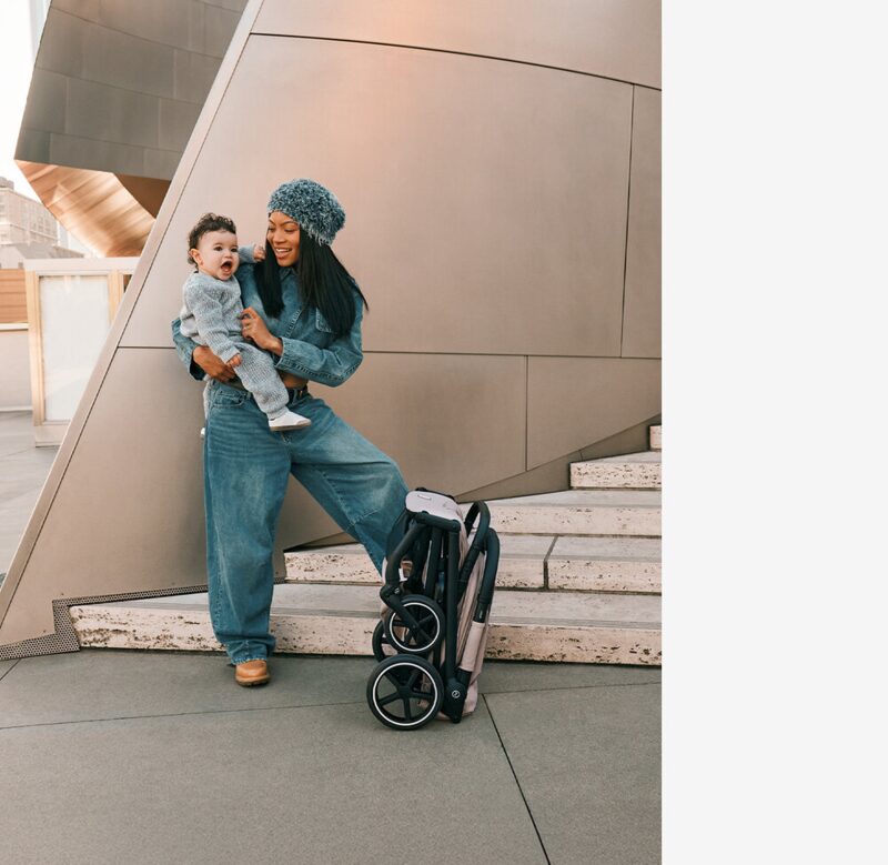 Cybex Beezy one-hand compact fold