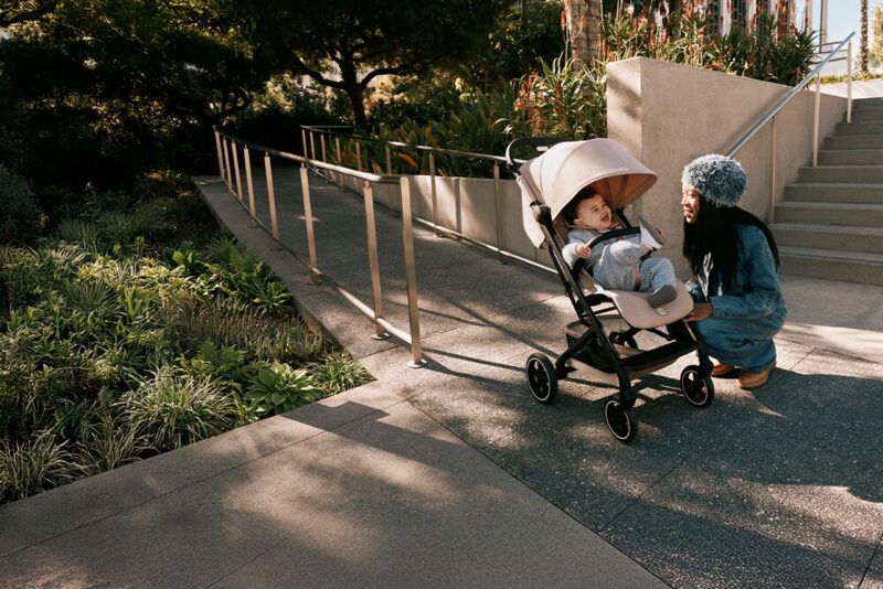 Cybex Beezy travel system compatible with CYBEX car seats