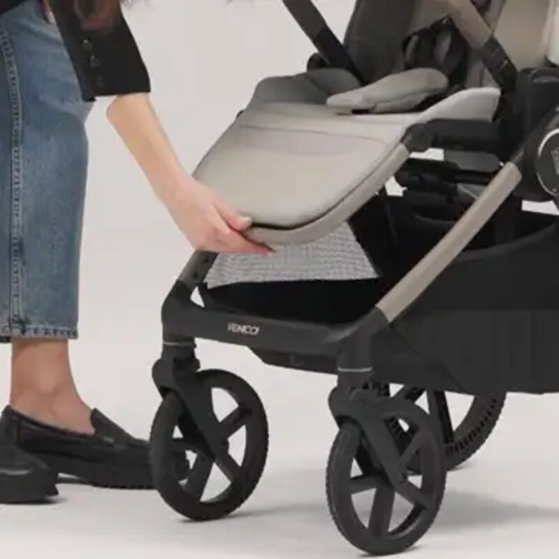 Regulacja podn&oacute;&zdot;ka jednym przyciskiem w Venicci Upline 3