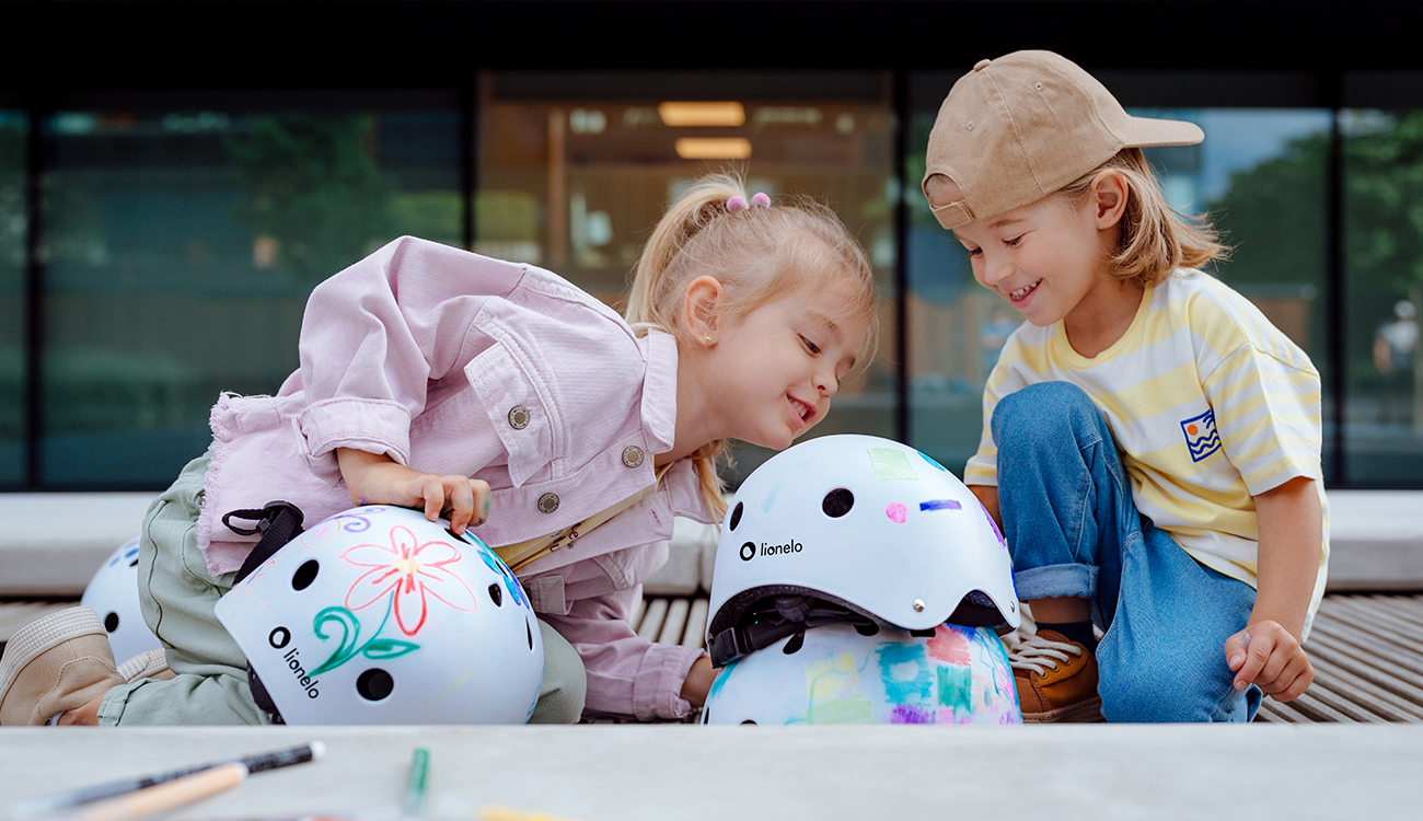 Pohodlný systém nastavení přilby Lionelo Helmet