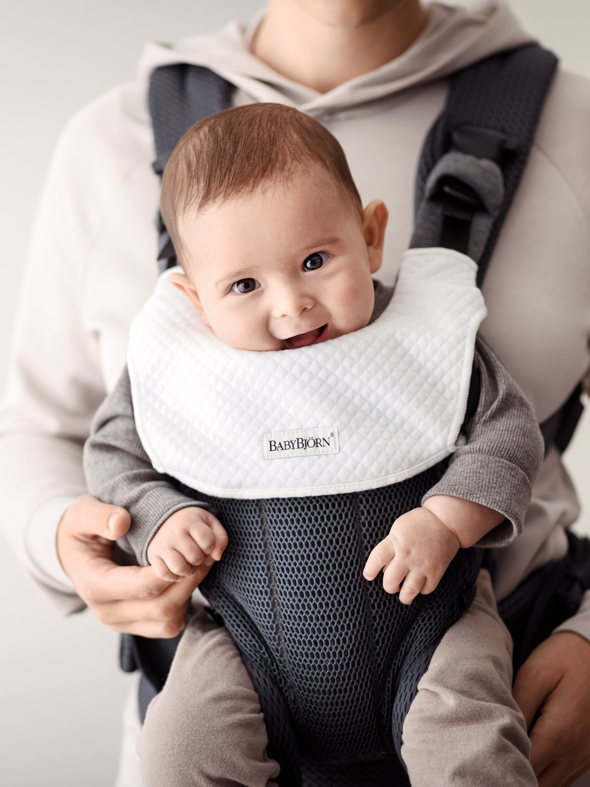 BabyBjorn Harmony bryndáček