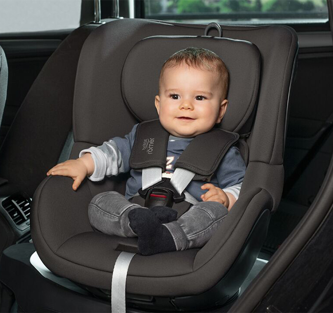 Britax Romer Dualfix M Plus i-Size - obrotowy fotelik samochodowy dla ...