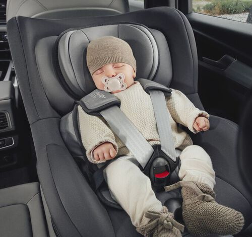 Speciální ochrana pro novorozence v Britax Römer Dualfix Pro