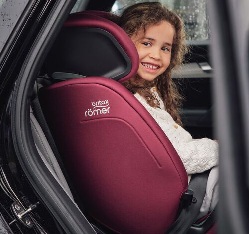 Britax Romer Versafix – ochrana s vysokým opěradlem