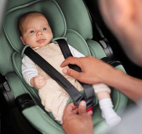 Snadný přístup Britax Romer Vario Base 5Z