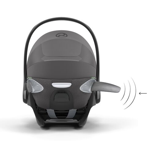 O 25 % vyšší ochrana při bočním nárazu s Cybex Cloud T i-Size
