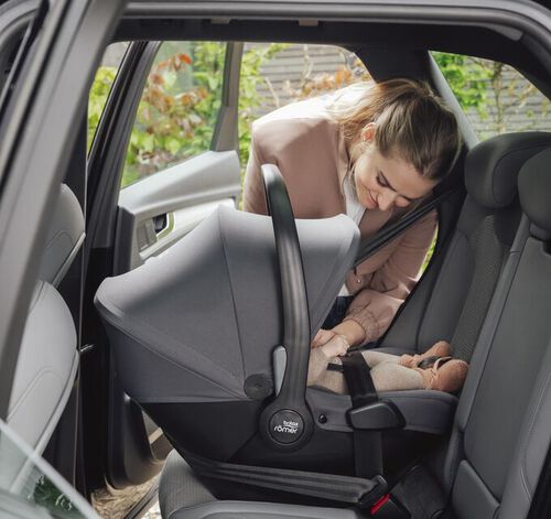 Všestranná autosedačka Britax Römer Baby-Safe Core