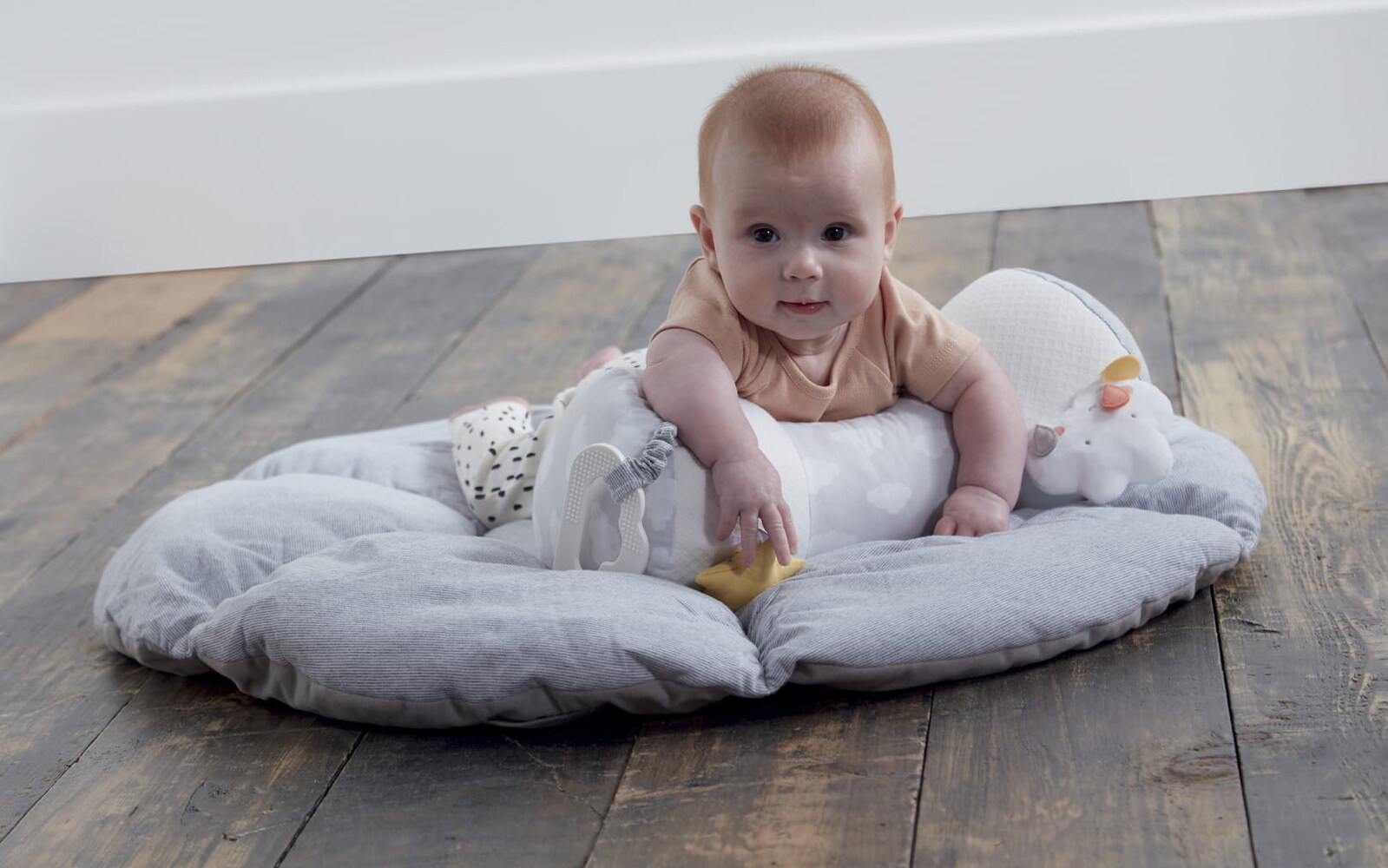 Mamas&Papas mata z pałąkami Dream Upon a Cloud sklep dla dzieci TOMI.pl