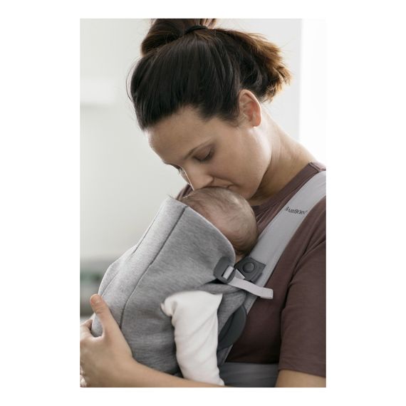 BabyBjorn Mini nosítko 3D Jersey Light Grey, Rodzaj: Jersey, Kolor: Light grey, 11 zdjęcie