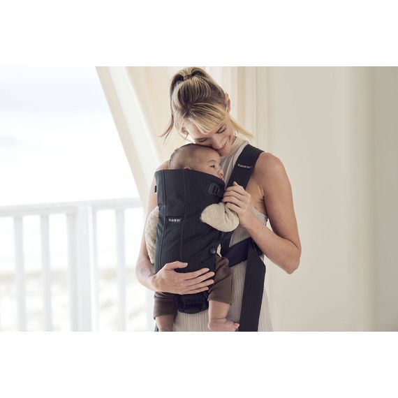 BabyBjörn Mini nosítko 3D Mesh černé, Rodzaj: Mesh, Kolor: Black, 10 zdjęcie