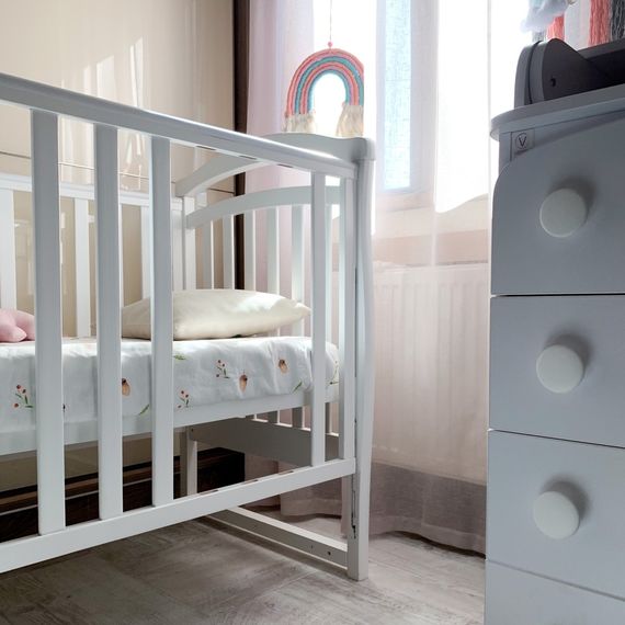 Veres LD6 – dětská postýlka se sklopnou bočnicí a kousátkem (120×60 cm) – White, Kolor: White, 14 zdjęcie