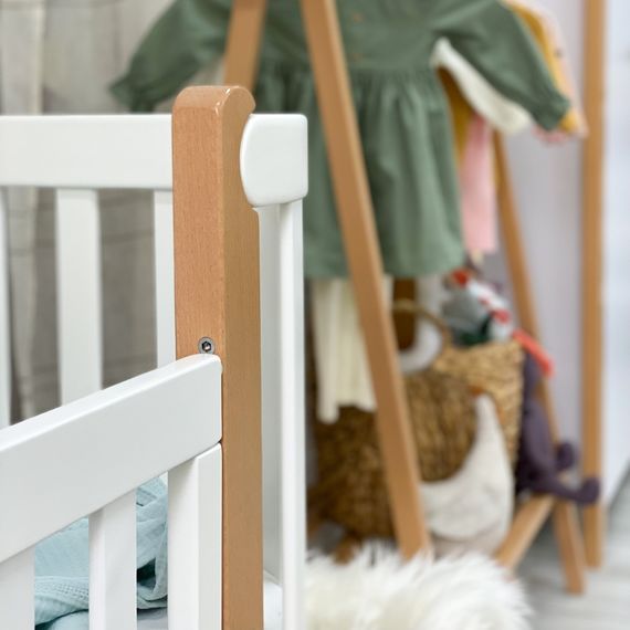 Veres Monaco – dětská postýlka se sklopnou bočnicí (120×60 cm) – White Natural, Rozmiar: 120x60 cm, Kolor: White Natural, 9 zdjęcie