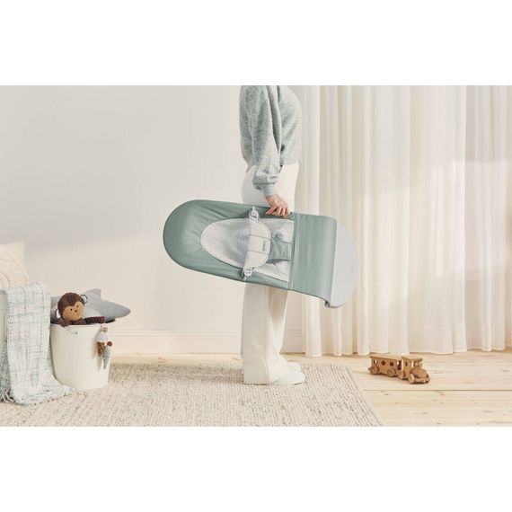 BabyBjorn Balance Soft lehátko Woven/Jersey - Light Sage/Grey, Rodzaj: Woven/Jersey, Kolor: Light sage/Grey, 8 zdjęcie
