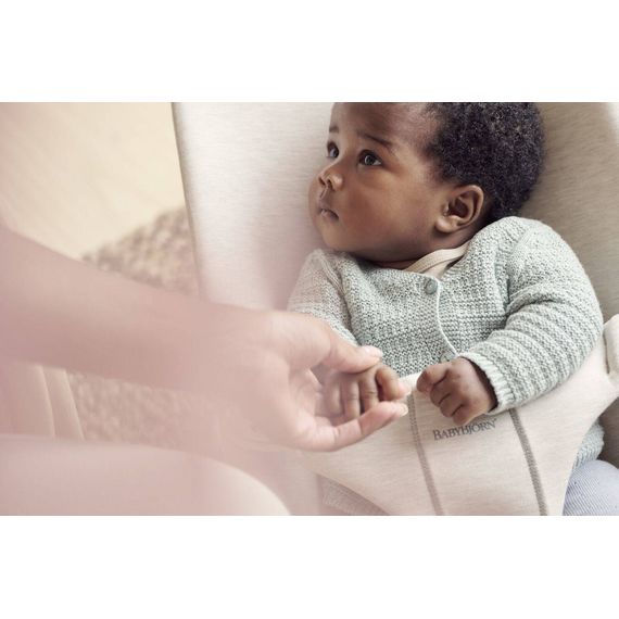 BabyBjorn Bliss lehátko 3D Jersey Light Beige + hračka Googly Eyes Pastels, Rodzaj: 3D Jersey, Kolor: Light beige, 25 zdjęcie