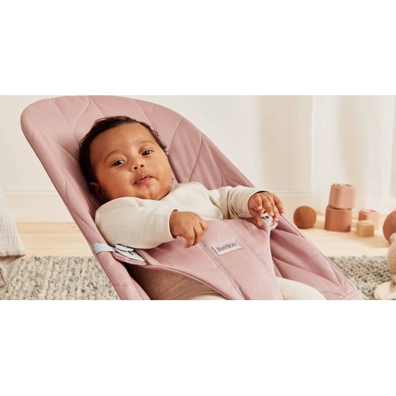 BabyBjorn Bliss lehátko Woven Petal Quilt Dusty Pink, Rodzaj: Woven Petal Quilt, Kolor: Dusty pink, 16 zdjęcie