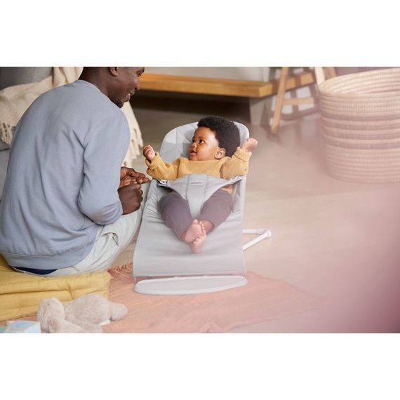 BabyBjorn Bliss lehátko Woven Petal Quilt Light Grey, Rodzaj: Woven Petal Quilt, Kolor: Light grey, 19 zdjęcie