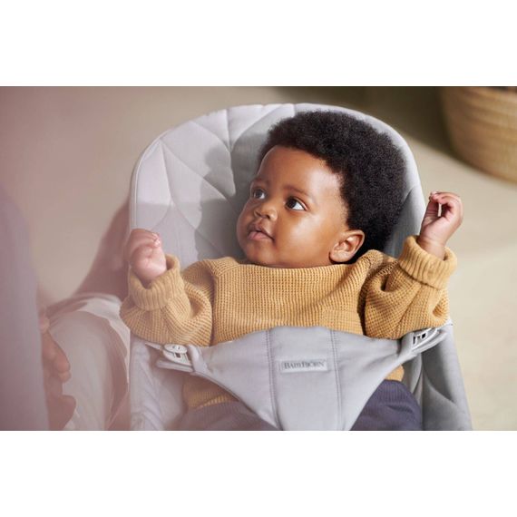 BabyBjorn Bliss lehátko Woven Petal Quilt Light Grey, Rodzaj: Woven Petal Quilt, Kolor: Light grey, 22 zdjęcie