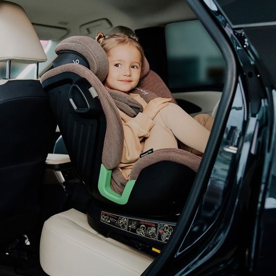 Lionelo Harmony i-Size - víceskupinová autosedačka (40 - 150 cm | 0 - 36 kg | 0 - 12 let), Kolor: Black Carbon Bamboo, 21 zdjęcie