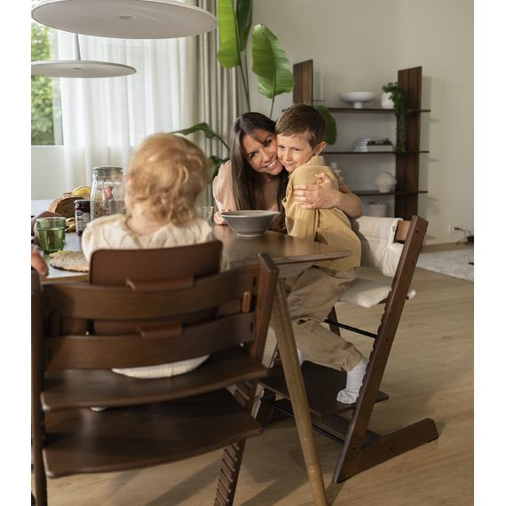 Stokke jídelní židlička Tripp Trapp Oak Warm Brown, Rodzaj: krzesełko, Kolor ramy: Dąb, Kolor: Oak Warm Brown, 4 zdjęcie
