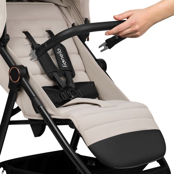 Lionelo Iva - wózek spacerowy, Kolor materiału: Beige Sand, 5 zdjęcie