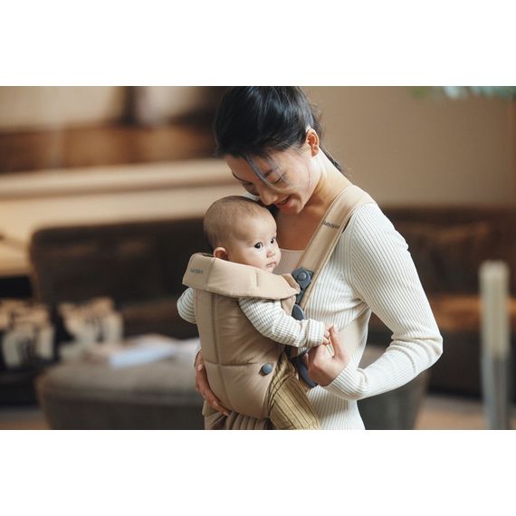 BabyBjorn Mini Woven nosítko béžové, Rodzaj: Woven, Kolor: Beige, 24 zdjęcie