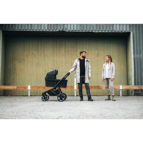 Thule Sleek 2 kombinovaný kočárek 2v1, Rodzaj wózka: głęboko-spacerowy, Kolor materiału: Black, Kolor ramy: Black, 19 zdjęcie