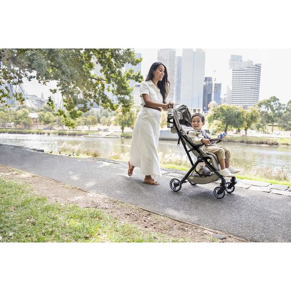 Britax Romer Flylite kočárek do letadla, Kolor materiału: Teak, 28 zdjęcie