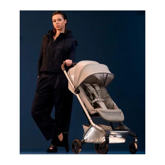 Maxi-Cosi Fame Cabin - kompaktni kombinovany kocarek 2v1, Rodzaj wózka: głęboko-spacerowy, Kolor materiału: Onyx black, 15 zdjęcie
