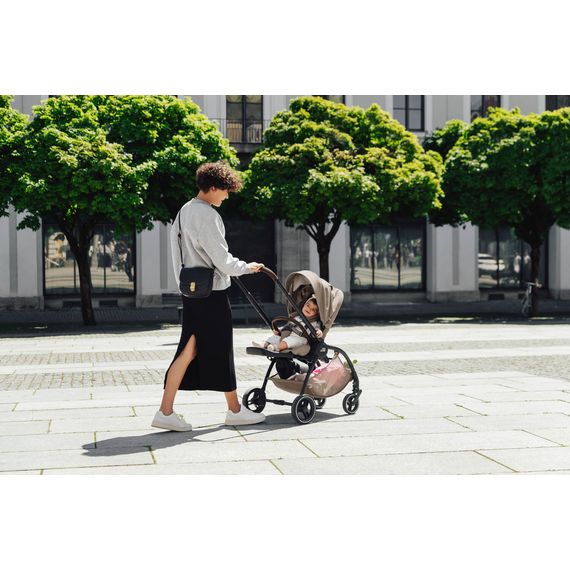 Britax Romer Rio - kočárek 2v1 hluboký a sportovní, Rodzaj wózka: głęboko-spacerowy, Kolor materiału: Style - Teak, 22 zdjęcie