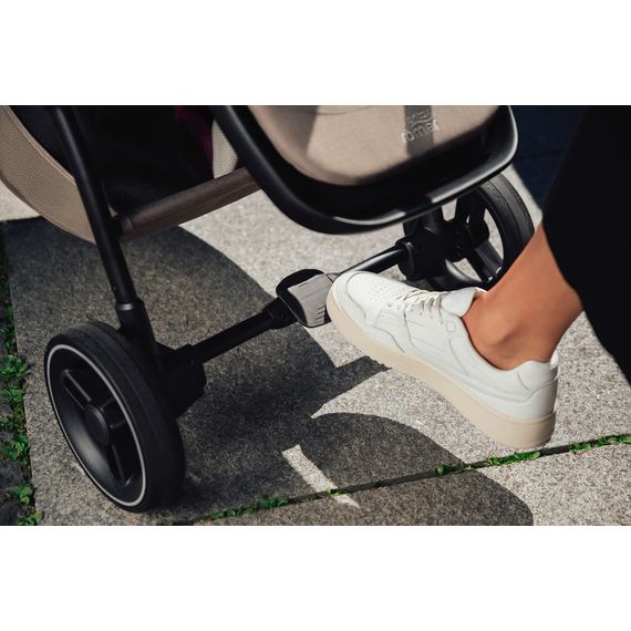 Britax Romer Rio - kočárek 2v1 hluboký a sportovní, Rodzaj wózka: głęboko-spacerowy, Kolor materiału: Style - Teak, 35 zdjęcie