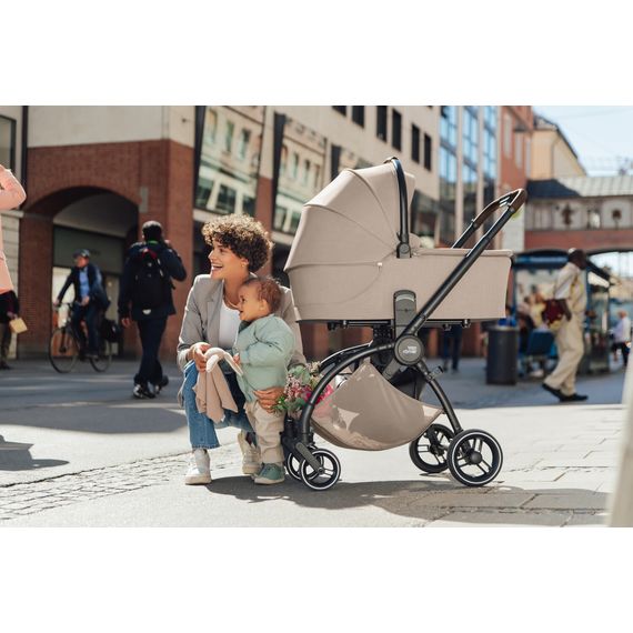 Britax Romer Rio - kočárek 2v1 hluboký a sportovní, Rodzaj wózka: głęboko-spacerowy, Kolor materiału: Style - Teak, 40 zdjęcie