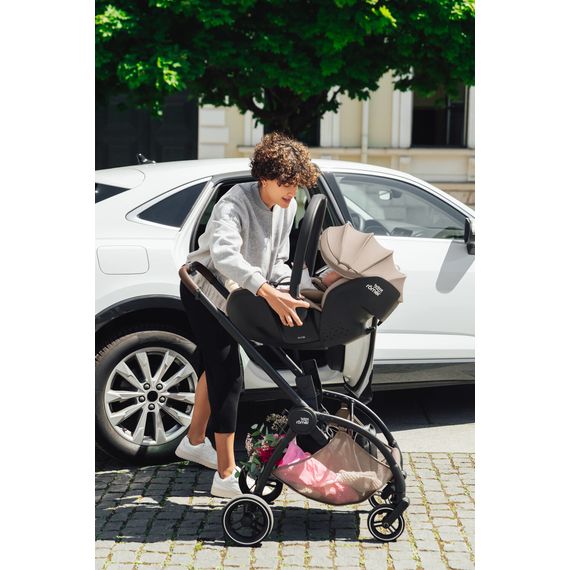 Britax Romer Rio - kočárek 2v1 hluboký a sportovní, Rodzaj wózka: głęboko-spacerowy, Kolor materiału: Style - Teak, 41 zdjęcie
