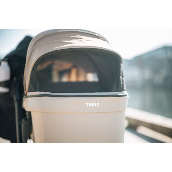 Thule Sleek 2 kočárek rok po roce, Rodzaj wózka: rok po roku, Kolor materiału: Tinted Taupe, Kolor ramy: Black, 18 zdjęcie