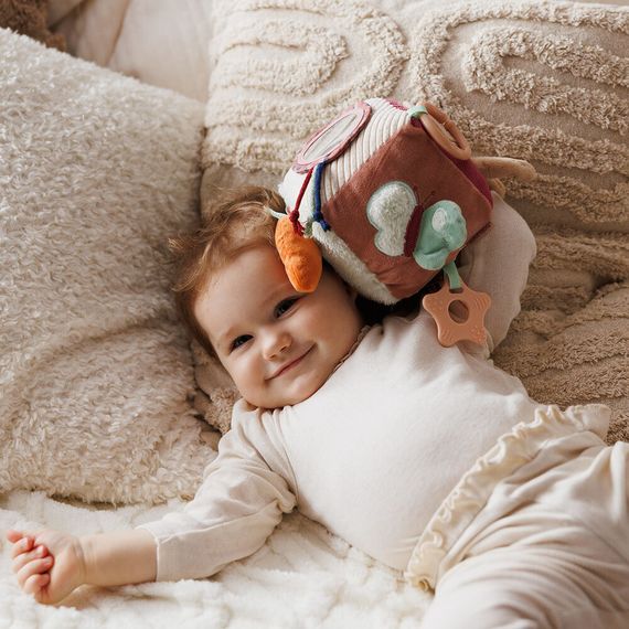 BabyOno kostka sensoryczna Rabbit Karo, 17 zdjęcie