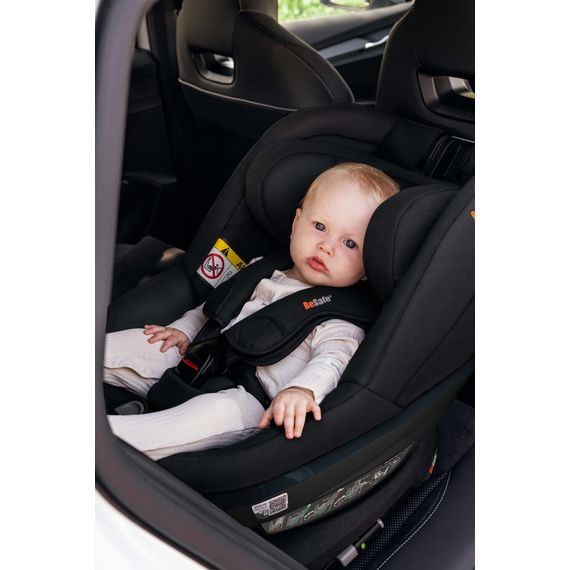 BeSafe Go Beyond z Beyond 2 360 i bazą Beyond  - obrotowy zestaw modularny ( 40 - 125 cm | 0 - 22 kg | 0 - 6 lat), Baza: zestaw modularny z bazą Beyond Base, Kolor: Peak Mesh, 3 zdjęcie