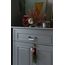 Bellamy Ines vysoká komoda dvoudveřová Neutral Gray, Kolor: Neutral Gray, 8 zdjęcie
